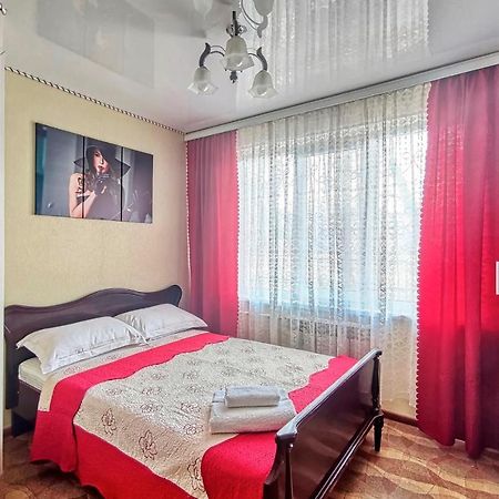 Апартаменты В Микрорайоне Орбита-2, 4 Almaty Ngoại thất bức ảnh
