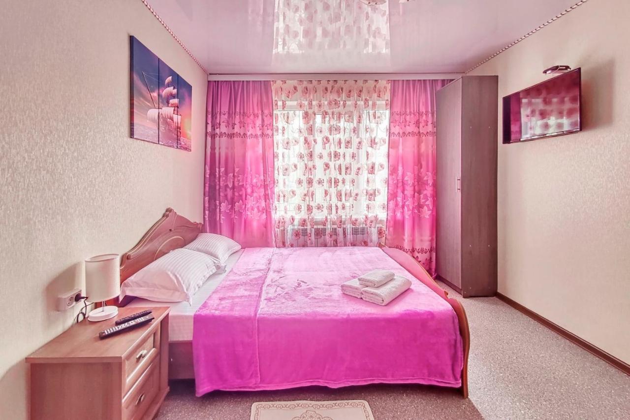 Апартаменты В Микрорайоне Орбита-2, 4 Almaty Ngoại thất bức ảnh