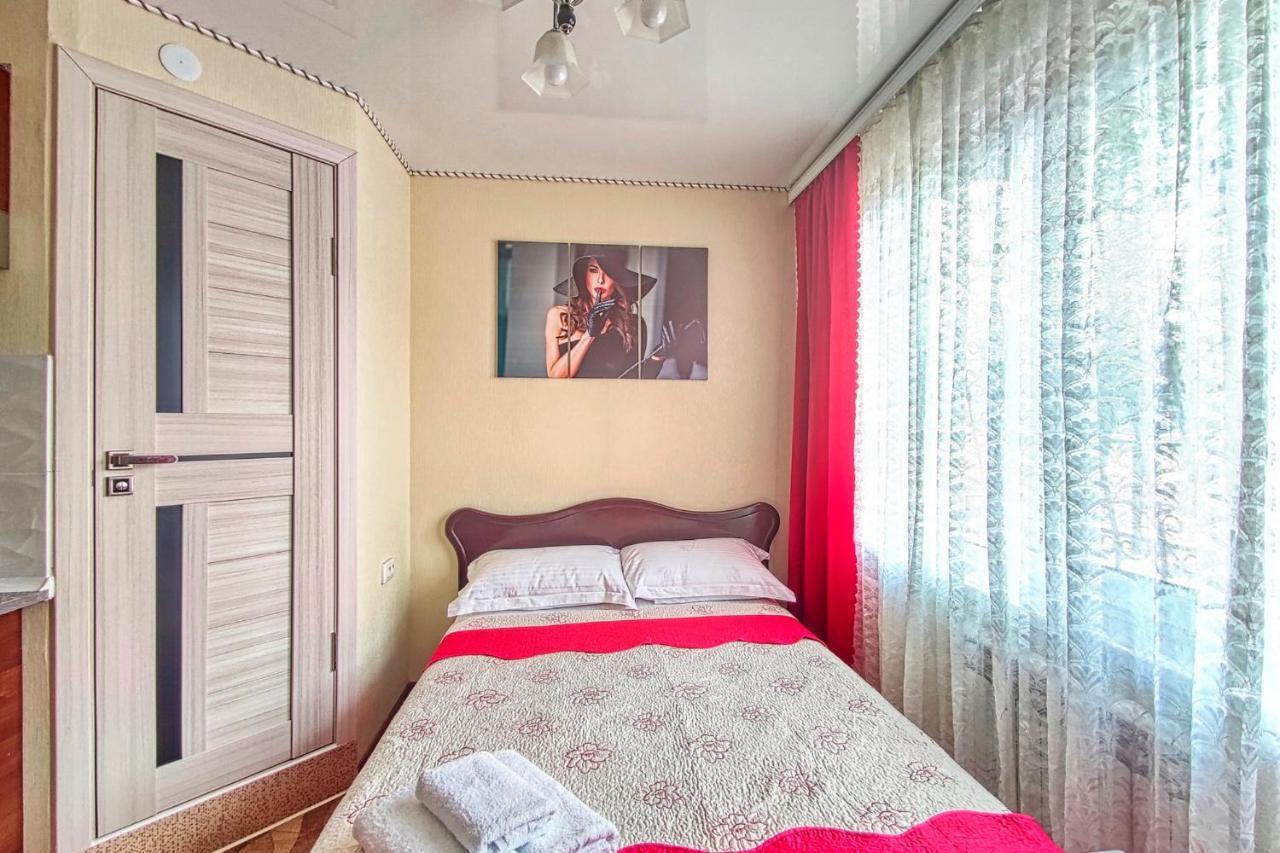 Апартаменты В Микрорайоне Орбита-2, 4 Almaty Ngoại thất bức ảnh